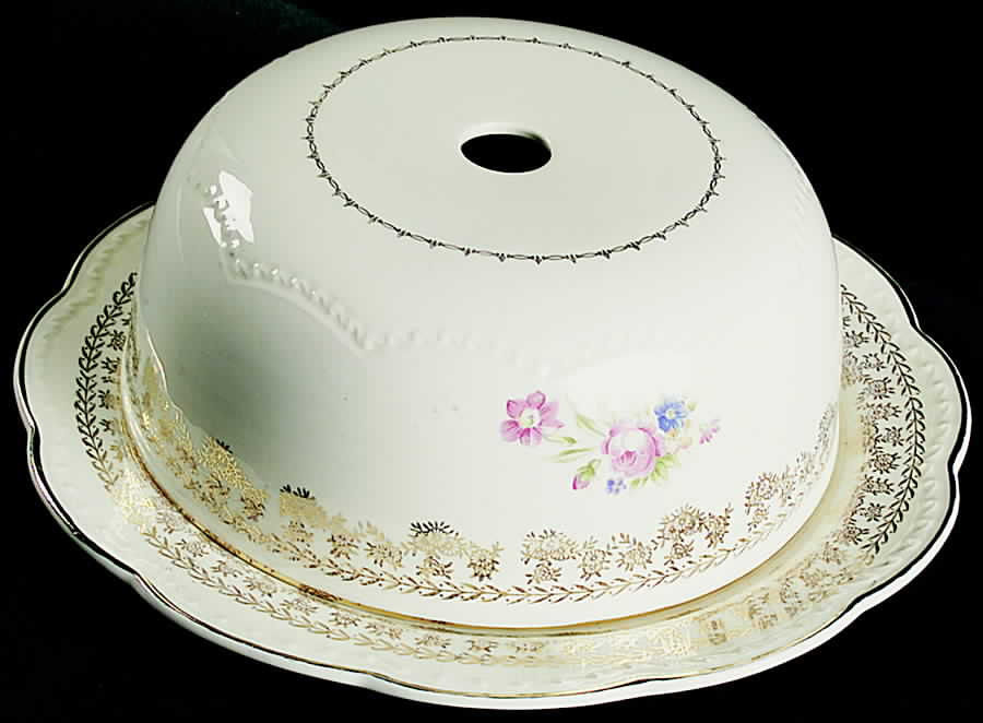STT1 Large Covered Cake Plate by Stetson-1