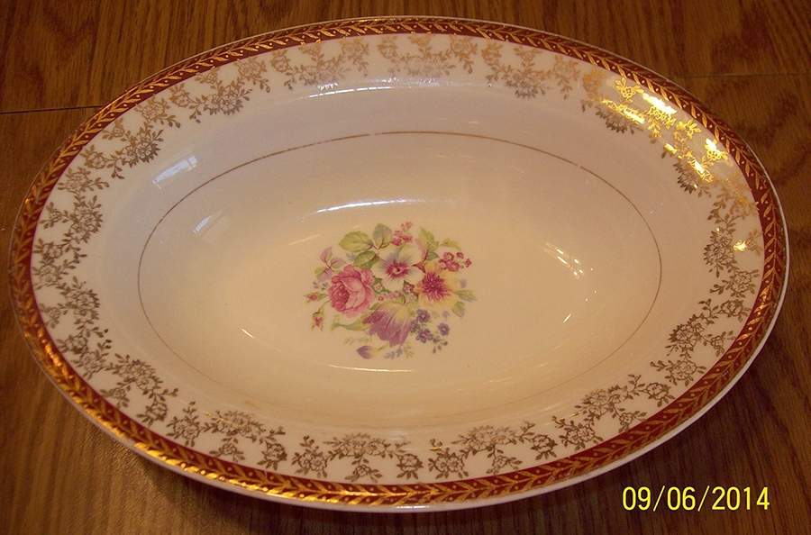 STT24 9" Oval Vegetable Bowl by Stetson-1