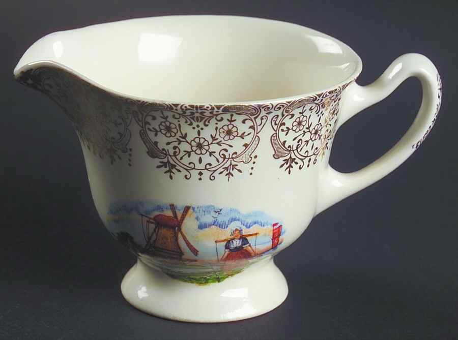 STT54 Creamer by Stetson-1