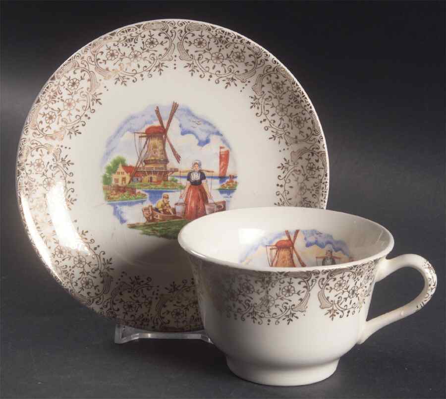 STT54 Flat Cup & Saucer Set by Stetson-1