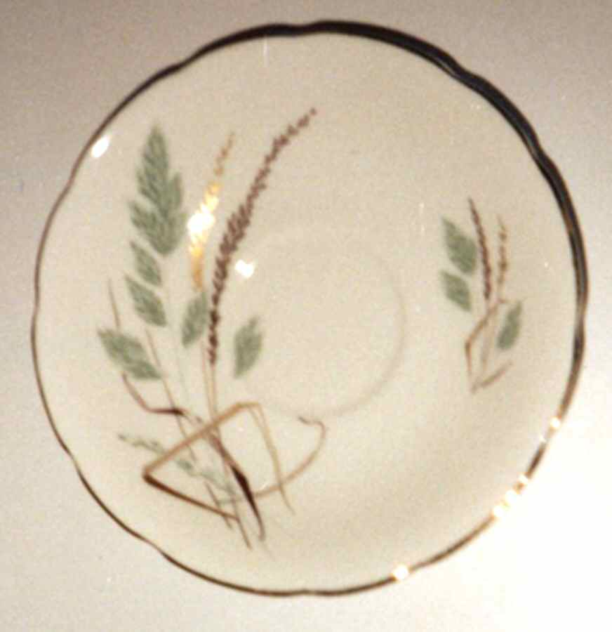 3461 Saucer by Sutherland-1