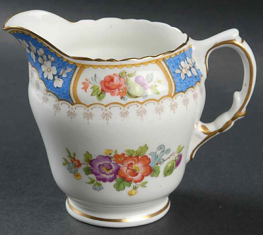 Evesham Creamer by Sutherland-1