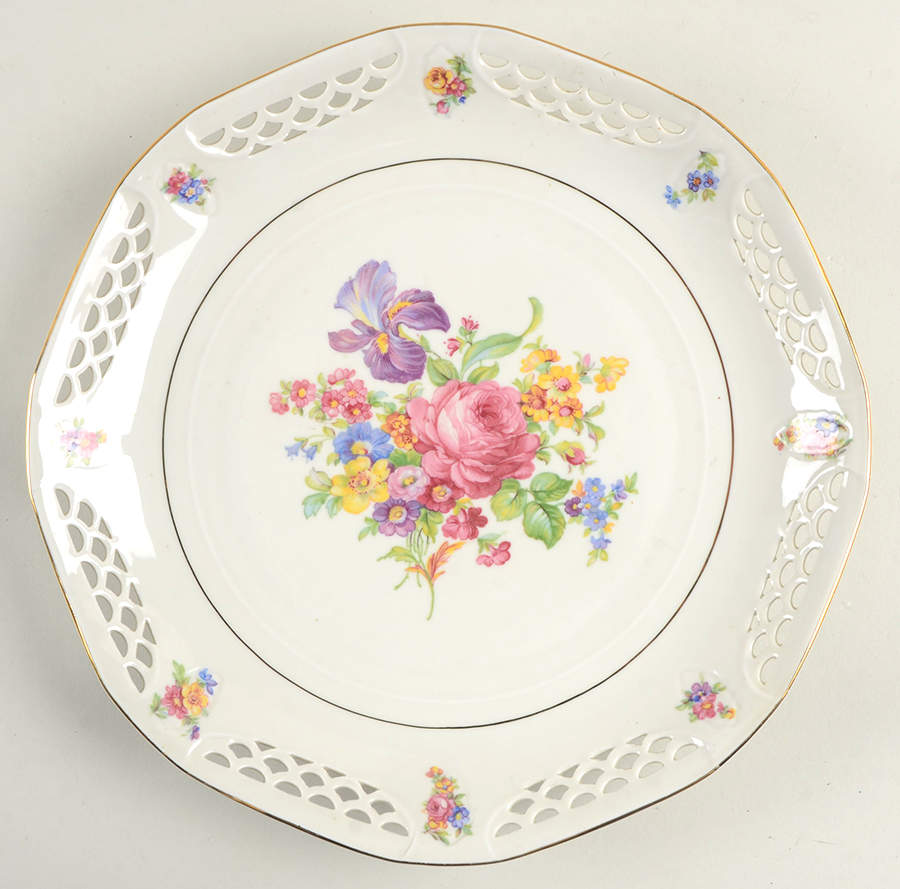 SWH2 Cake Plate by Schwarzenhammer-1