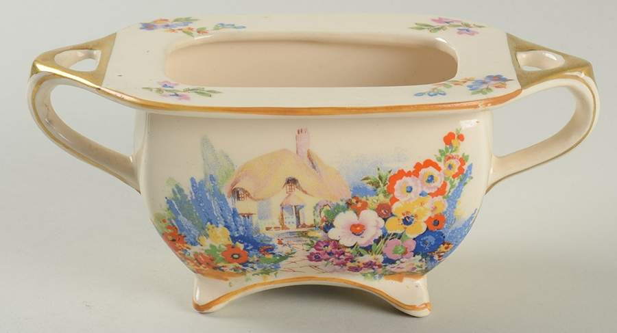 Old England Gardens Sugar Bowl No Lid by Swinnertons-1