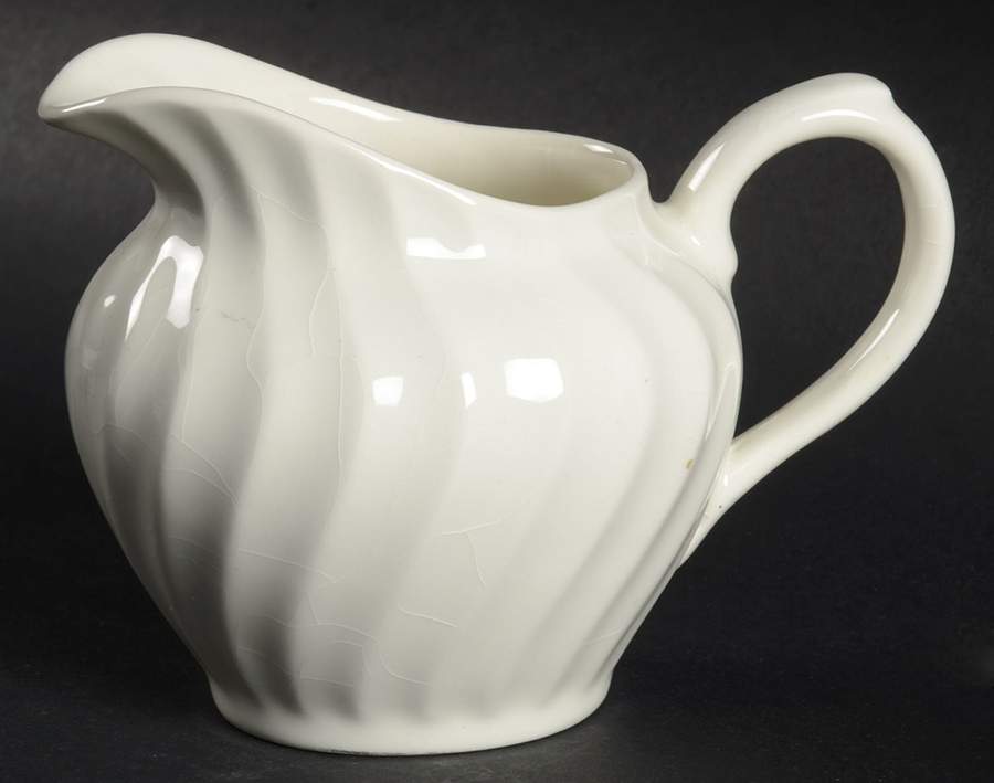 SWI3 Creamer by Swinnertons-1