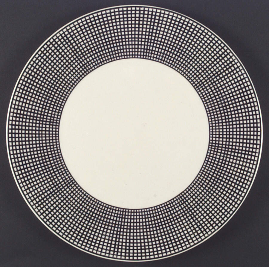 Graph Black Dinner Plate by Swid Powell-1