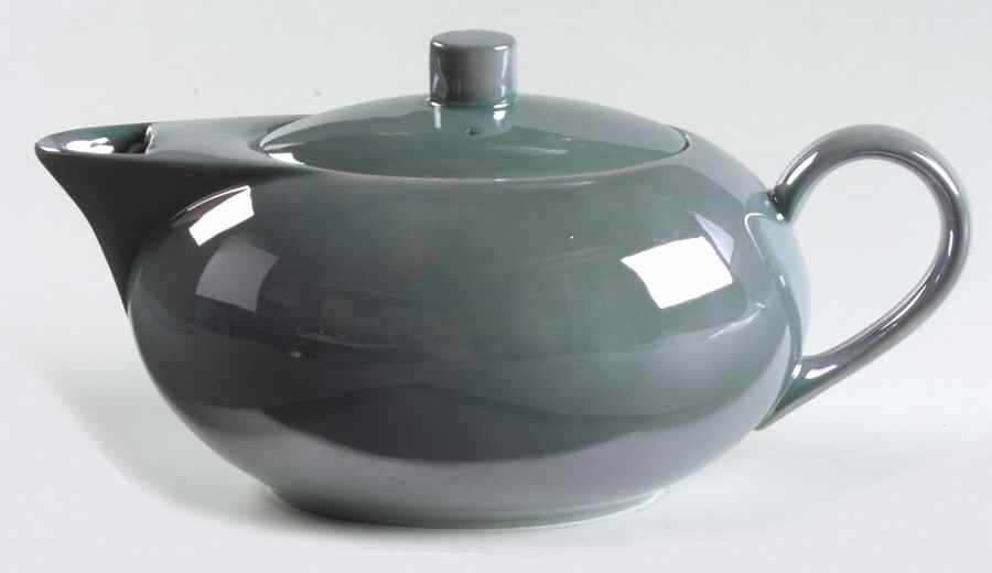 Luster Teapot & Lid by Swid Powell-1