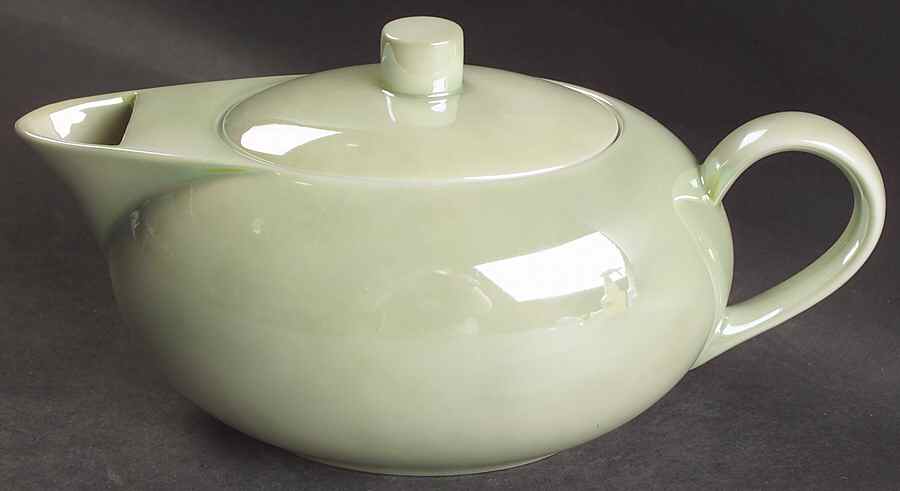 Luster Teapot & Lid by Swid Powell-1