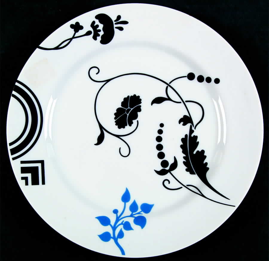 Renaissance Luncheon Plate by Swid Powell-1