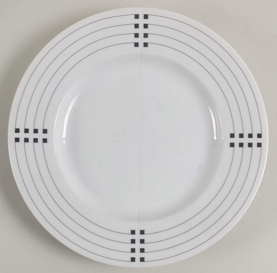 Signature Black Salad Plate by Swid Powell-1