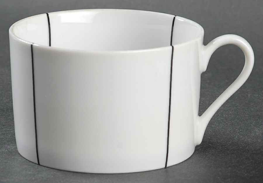 Signature Black Flat Cup by Swid Powell-1