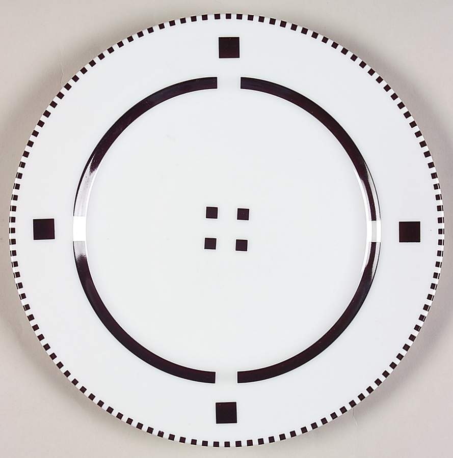 Tuxedo Black Luncheon Plate by Swid Powell-1