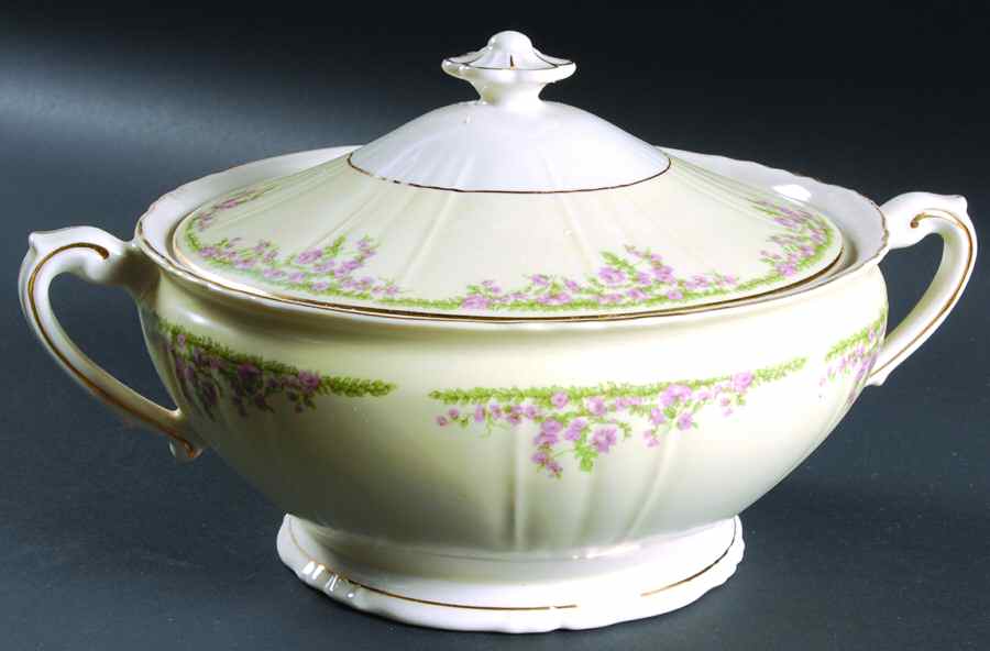 Allendale Round Covered Vegetable by Syracuse-1
