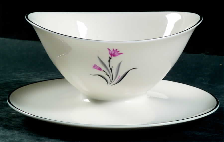 Alpine Round Gravy Boat/Attached Underplate by Syracuse-1