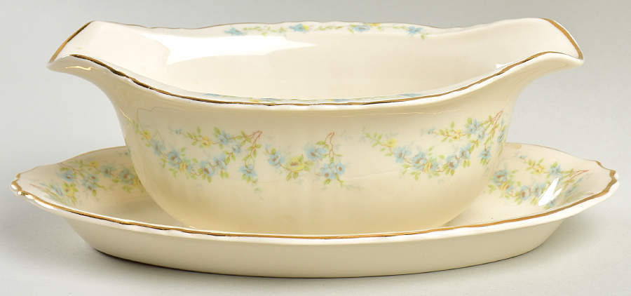 Appleton Gravy Boat with Attached Underplate by Syracuse-1