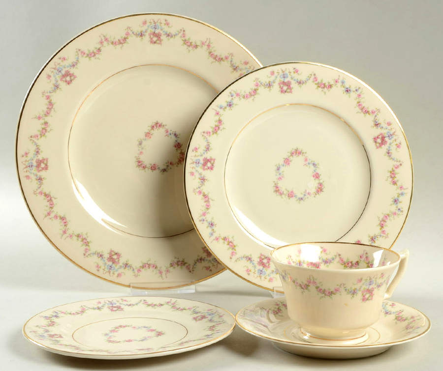 Arcadia 5 Piece Place Setting by Syracuse-1