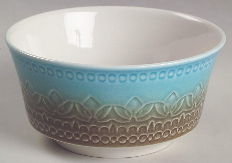 Aruba Cranberry Bowl by Syracuse-1
