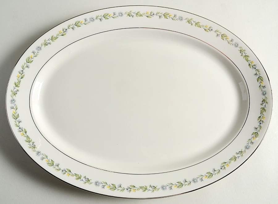 Belcanto (Platinum Trim) 16" Oval Serving Platter by Syracuse-1