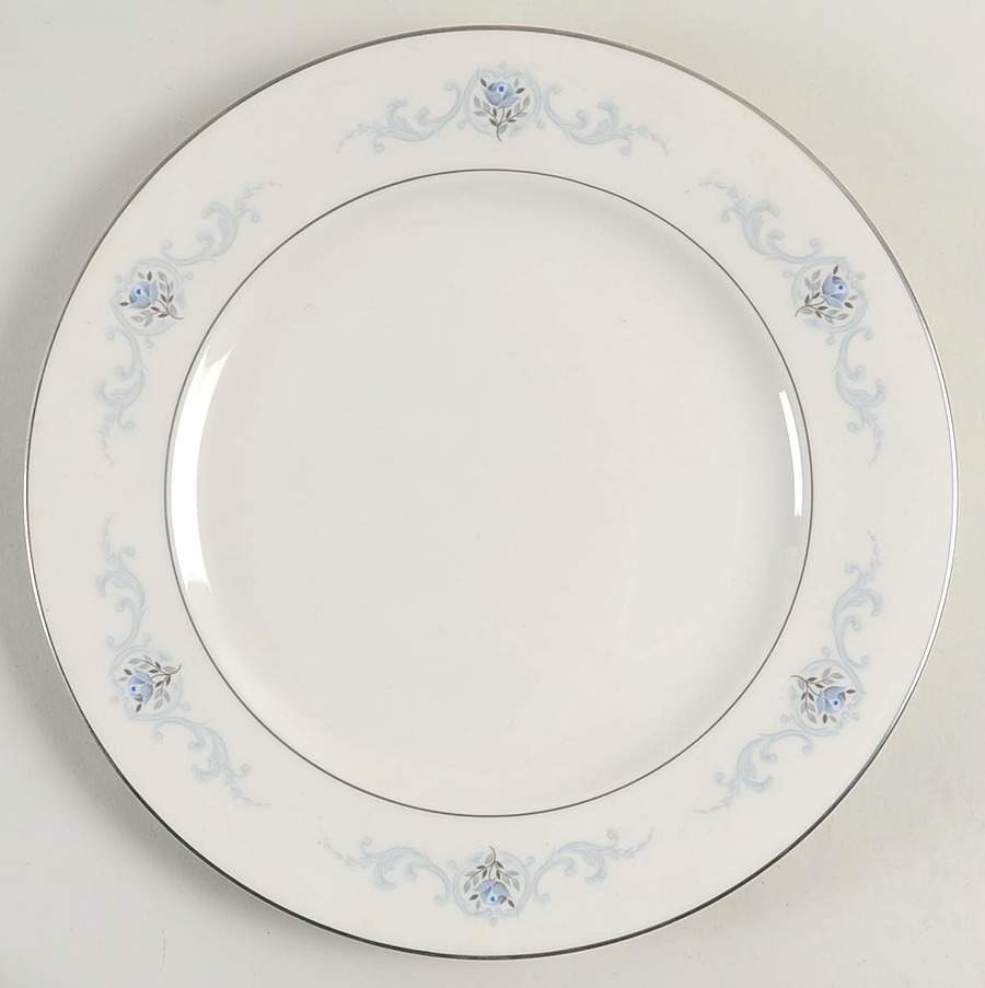 Belmont Dinner Plate by Syracuse-1