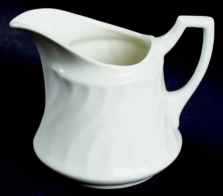 Berkeley Creamer by Syracuse-1