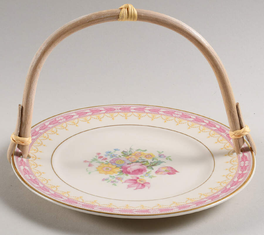 Betsy Ross Pink 5 3/8"-5 5/8" Bamboo Handled Serving Plate  HC by Syracuse-1