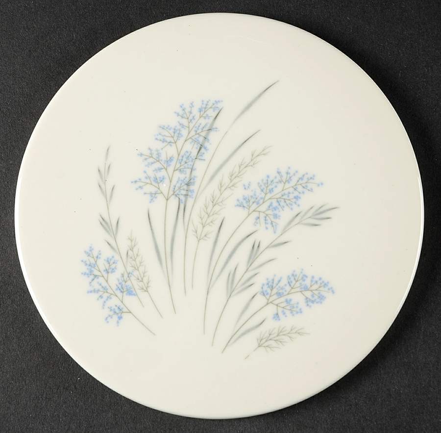 Blue Grass Tea Tile by Syracuse-1