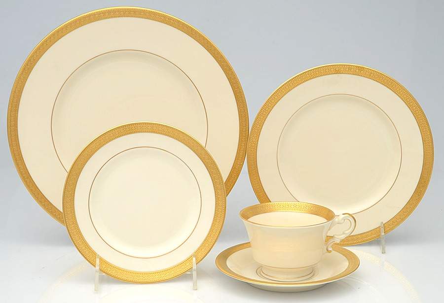 Bracelet 40 Piece Estate Set by Syracuse-1