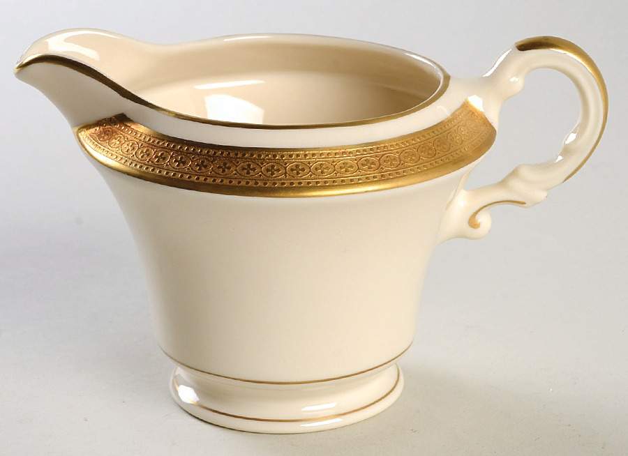 Bracelet Creamer by Syracuse-1
