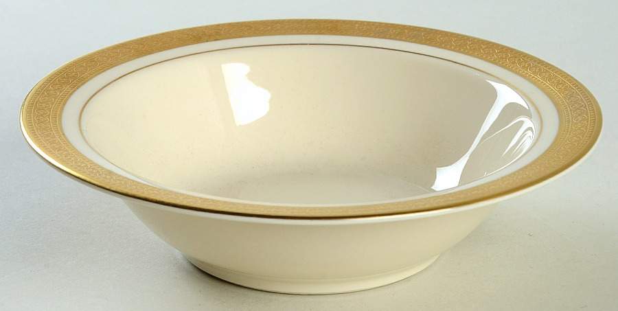 Bracelet Rim Cereal Bowl by Syracuse-1