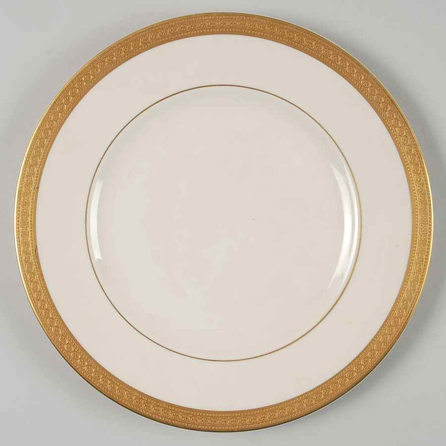 Bracelet Luncheon Plate by Syracuse-1