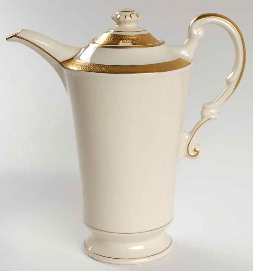 Bracelet Mini Coffee Pot & Lid by Syracuse-1
