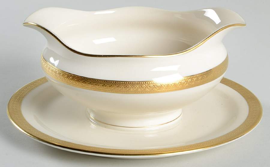 Bracelet Gravy Boat with Attached Underplate by Syracuse-1