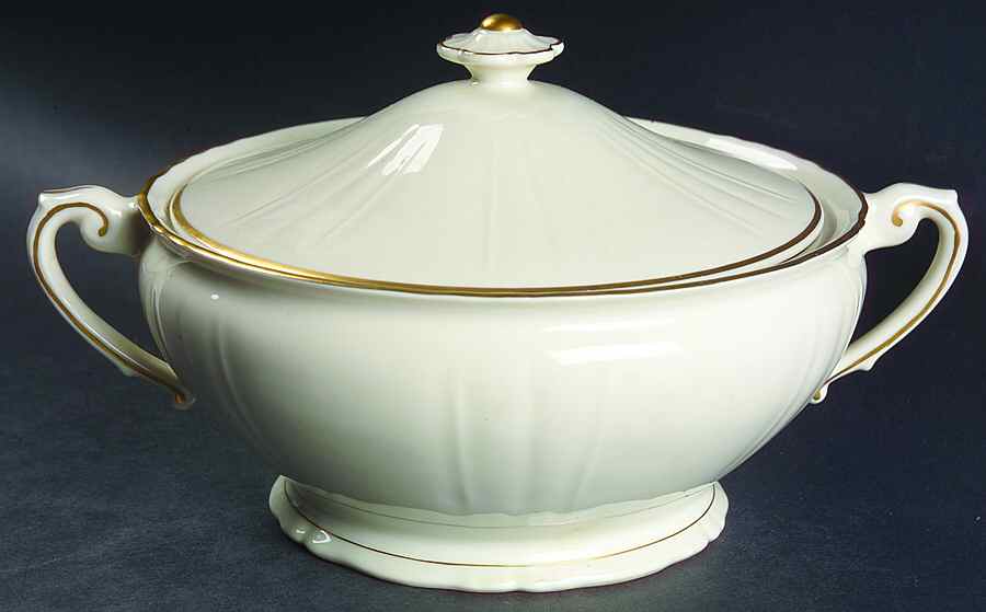 Brantley Round Covered Vegetable by Syracuse-1
