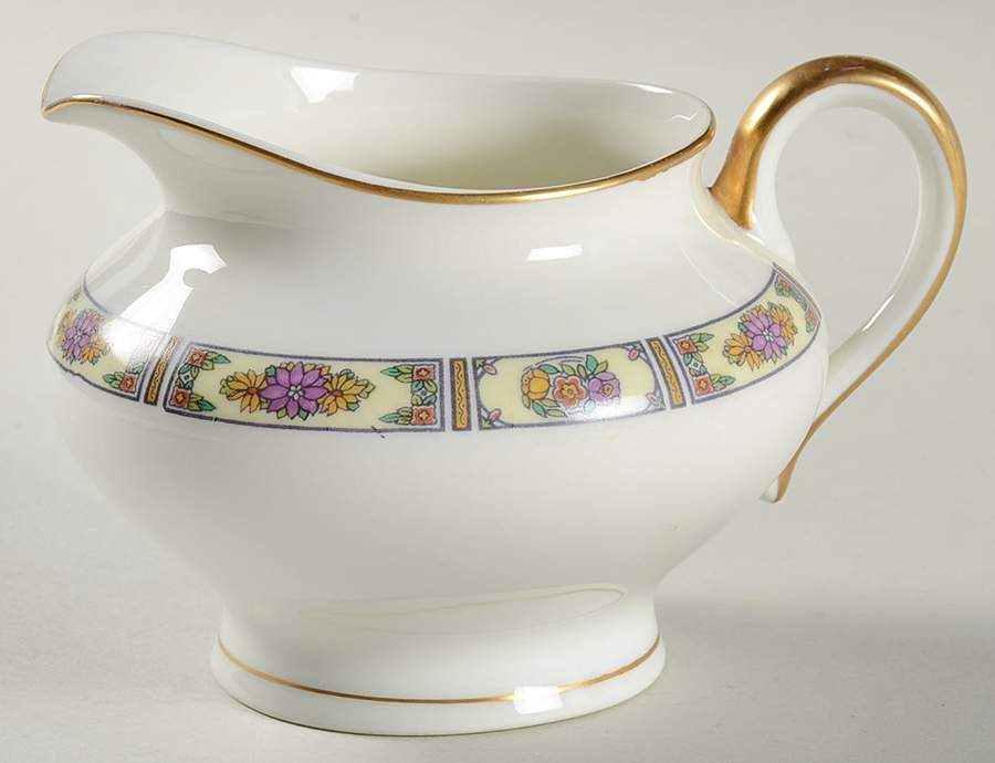 Brentwood Creamer by Syracuse-1