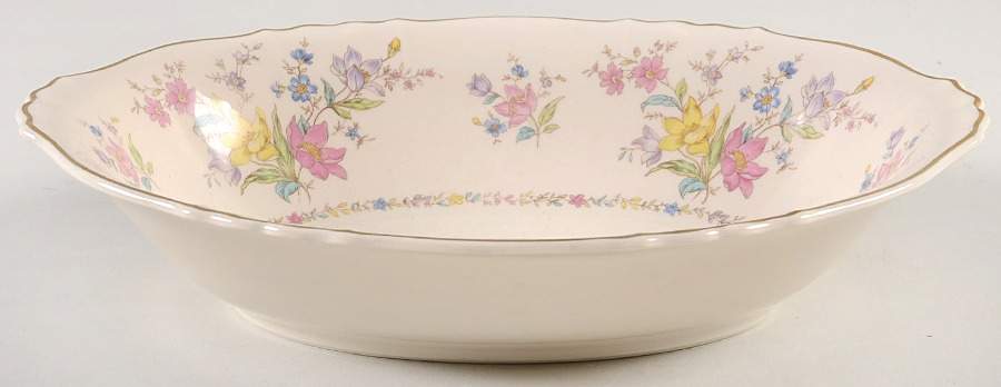 Briarcliff 10" Oval Vegetable Bowl by Syracuse-1