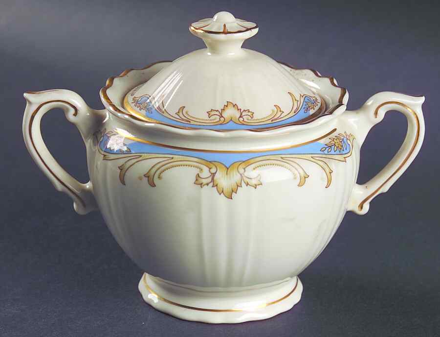 Carvel Sugar Bowl & Lid by Syracuse-1