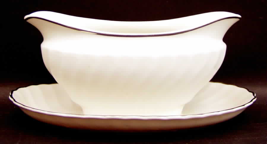 Charm Gravy Boat with Attached Underplate by Syracuse-1