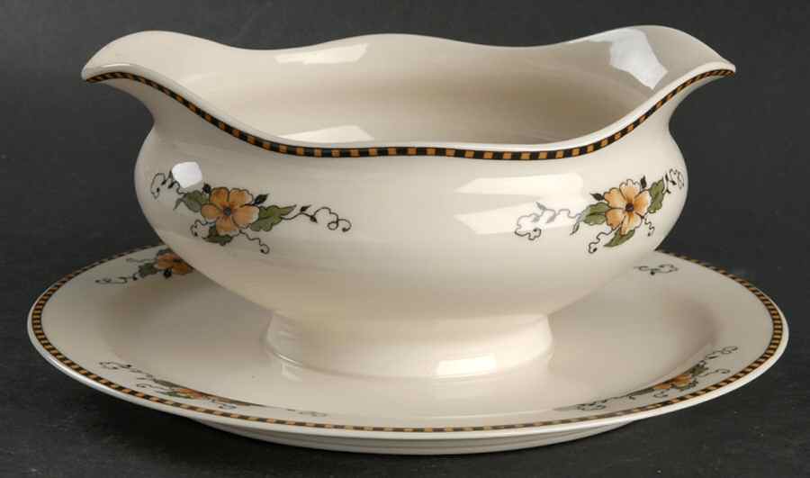 Chiquita Round Gravy Boat/Attached Underplate by Syracuse-1