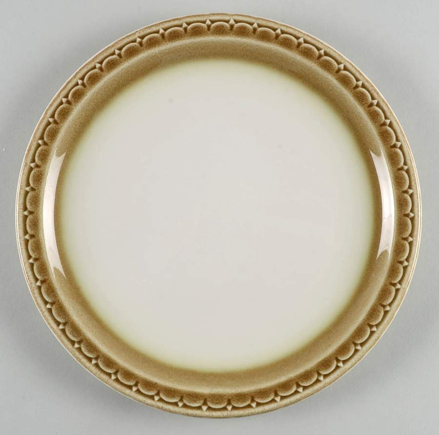 Cinnamon (Restaurant) Dinner Plate by Syracuse-1