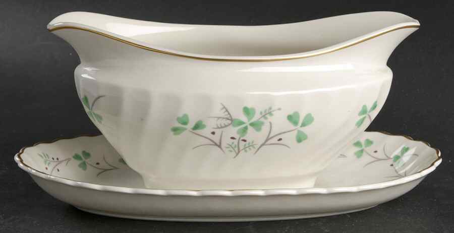 Clover Gravy Boat with Attached Underplate by Syracuse-1