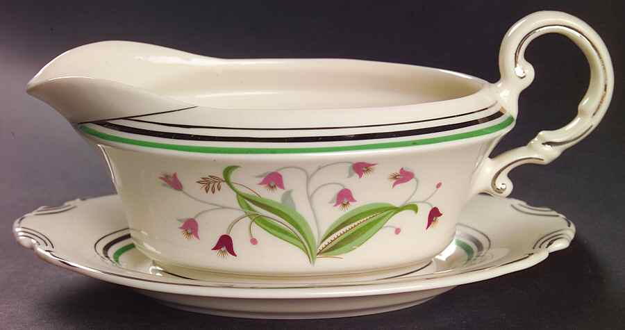 Coralbel (Virginia Shape, Platinum Trim) Gravy Boat & Underplate by Syracuse-1