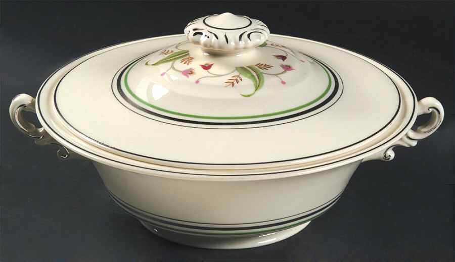 Coralbel (Virginia Shape, Platinum Trim) Round Covered Vegetable by Syracuse-1