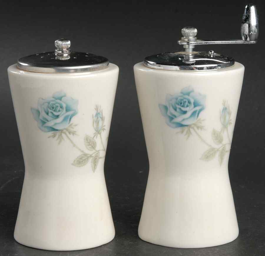 Concord Rose Salt Mill & Pepper Mill Set by Syracuse-1