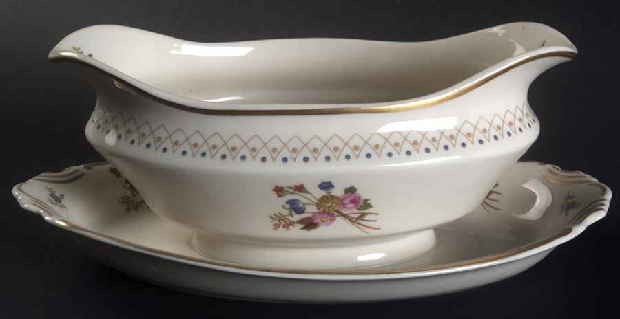 Coventry Gravy Boat with Attached Underplate by Syracuse-1