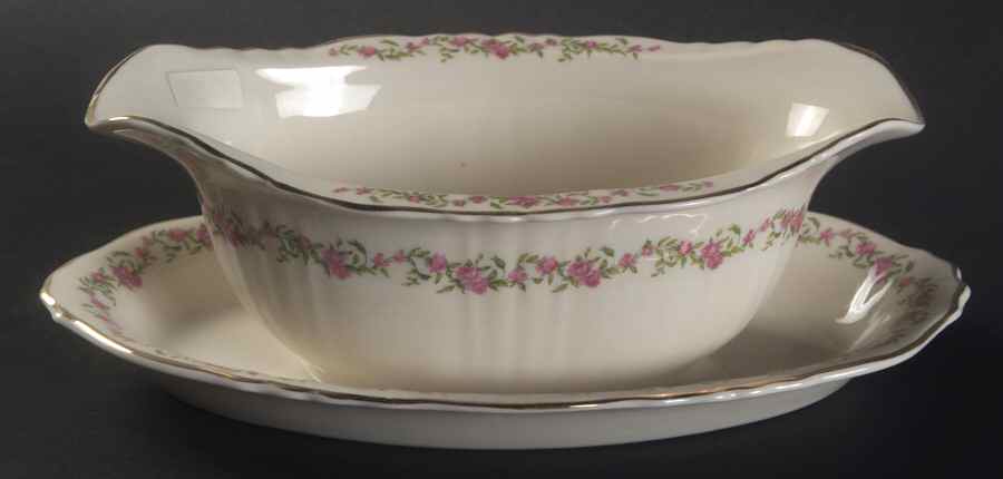 Cynthia Gravy Boat with Attached Underplate by Syracuse-1
