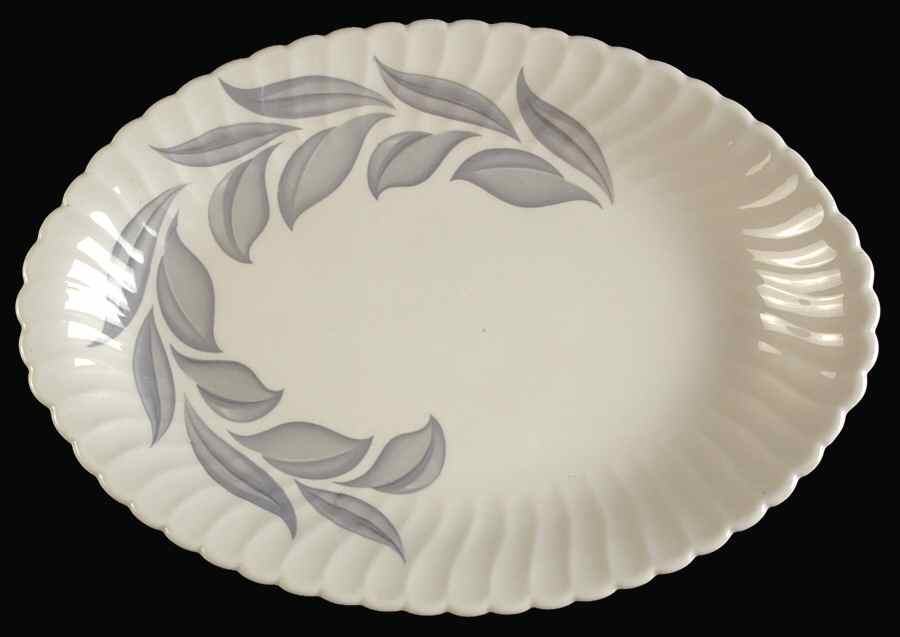 Dawn (Berkeley, No Trim) 14" Oval Serving Platter by Syracuse-1