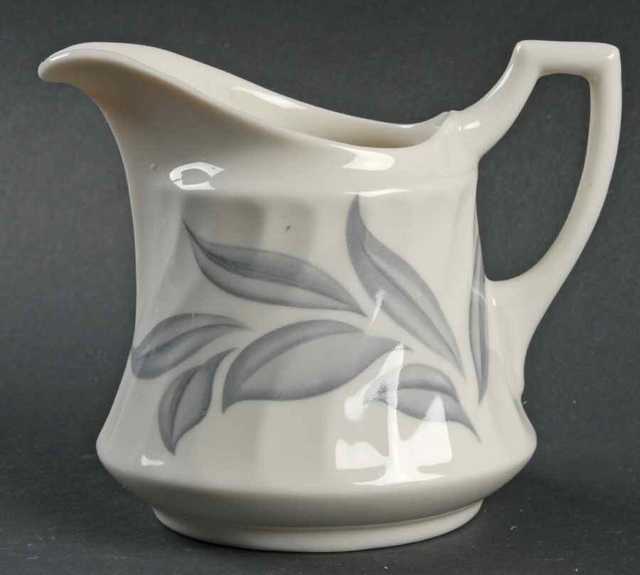 Dawn (Berkeley, No Trim) Creamer by Syracuse-1