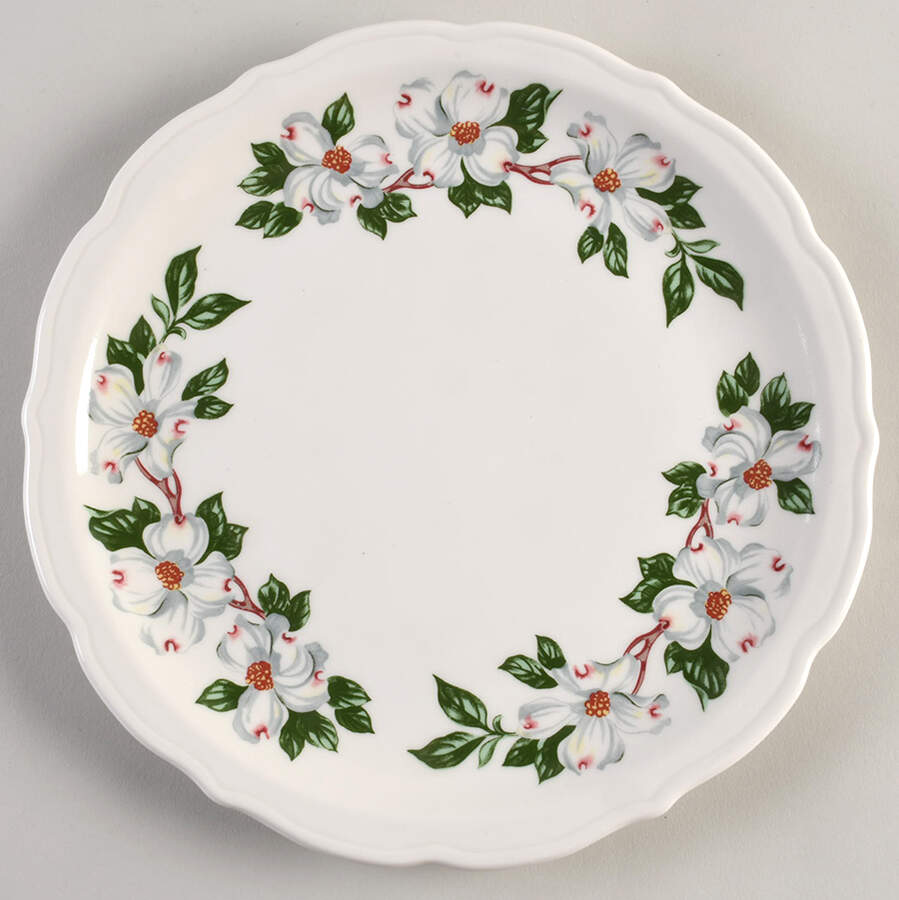 Dogwood (Restaurant, Scalloped, No Trim) Coupe Luncheon Plate by Syracuse-1