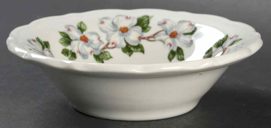 Dogwood (Restaurant, Scalloped, No Trim) Coupe Cereal Bowl by Syracuse-1