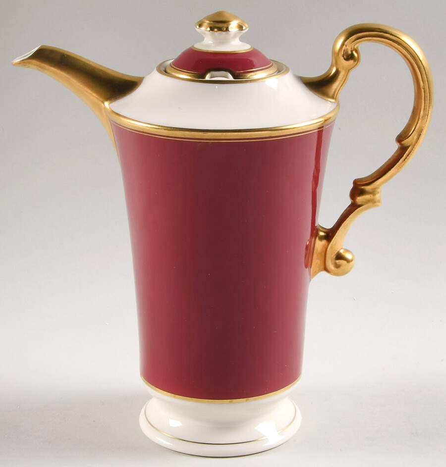 Dutchess Coffee Pot & Lid by Syracuse-1